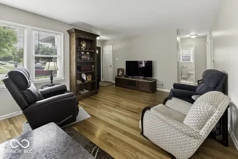 2226 Main Street Beech Grove IN 46107
