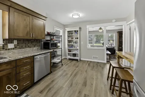 2226 Main Street Beech Grove IN 46107