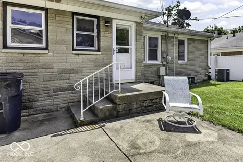 2226 Main Street Beech Grove IN 46107