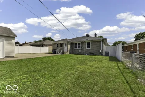 2226 Main Street Beech Grove IN 46107