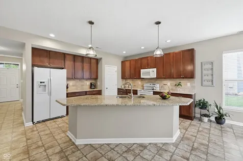 563 Flint Boulevard Fortville IN 46040