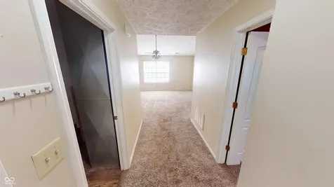 1096 Bumblebee Way Greenfield IN 46140