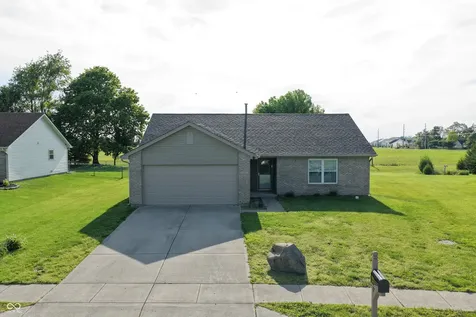 1096 Bumblebee Way Greenfield IN 46140