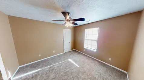 1096 Bumblebee Way Greenfield IN 46140