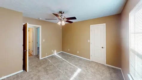1096 Bumblebee Way Greenfield IN 46140