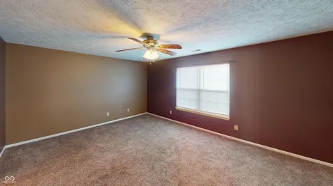 1096 Bumblebee Way Greenfield IN 46140