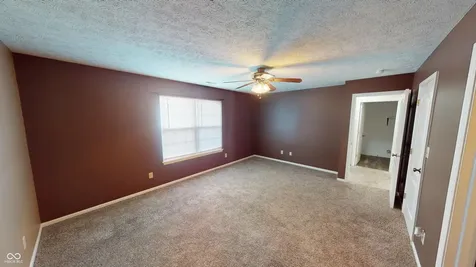 1096 Bumblebee Way Greenfield IN 46140