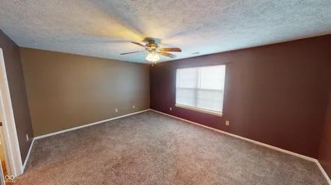 1096 Bumblebee Way Greenfield IN 46140