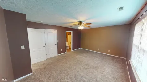 1096 Bumblebee Way Greenfield IN 46140