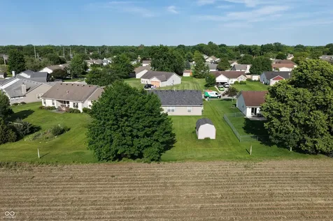 1096 Bumblebee Way Greenfield IN 46140