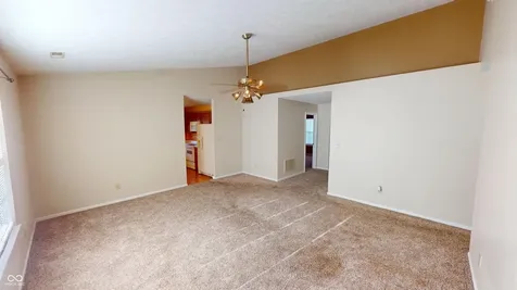 1096 Bumblebee Way Greenfield IN 46140