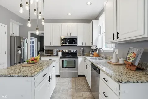 3388 Buckmoor Parkway Greenwood IN 46143