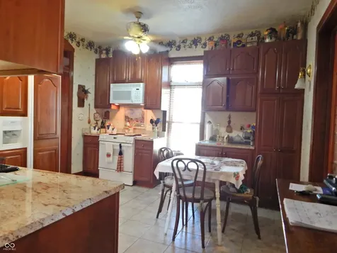 7518 N County Road 75 E Lizton IN 46149