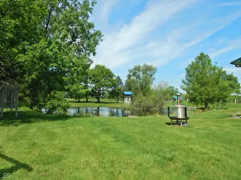 7518 N County Road 75 E Lizton IN 46149