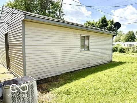 2109 S Delawanda Avenue Muncie IN 47302
