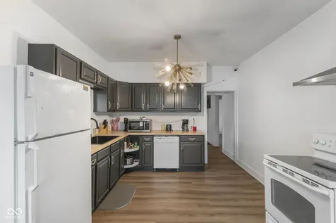 805 N Euclid Avenue Indianapolis IN 46201