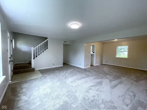 10522 Creekside Woods Drive Indianapolis IN 46239