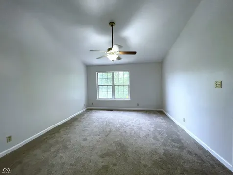 10522 Creekside Woods Drive Indianapolis IN 46239