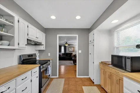 7545 Honnen Drive N Indianapolis IN 46256