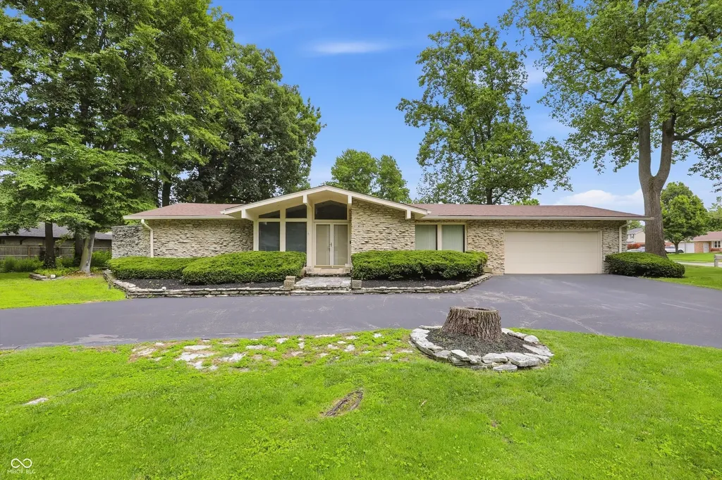 410 Beechview Lane Indianapolis IN 46217