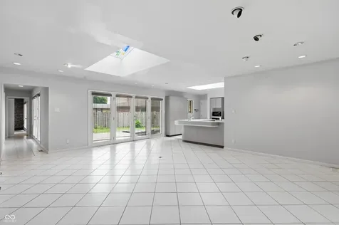 410 Beechview Lane Indianapolis IN 46217