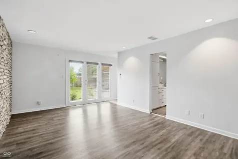 410 Beechview Lane Indianapolis IN 46217