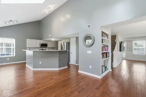 11133 Cowan Lake Court Indianapolis IN 46235