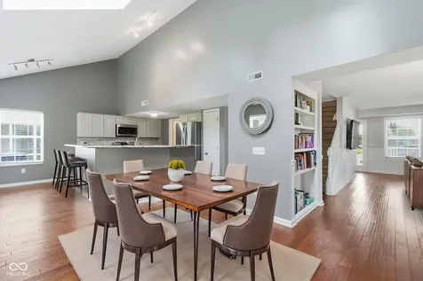 11133 Cowan Lake Court Indianapolis IN 46235