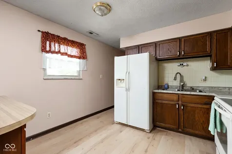 4762 W 1120 N New Palestine IN 46163