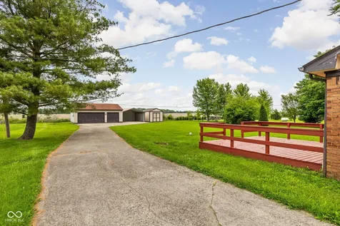 4762 W 1120 N New Palestine IN 46163