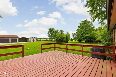 4762 W 1120 N New Palestine IN 46163