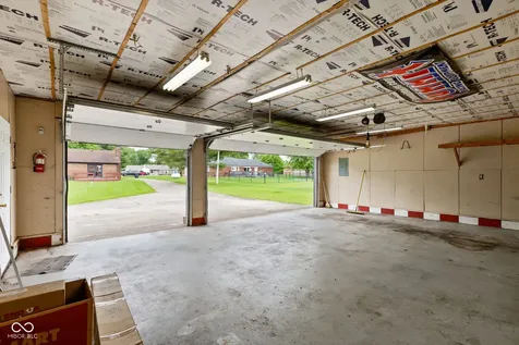 4762 W 1120 N New Palestine IN 46163