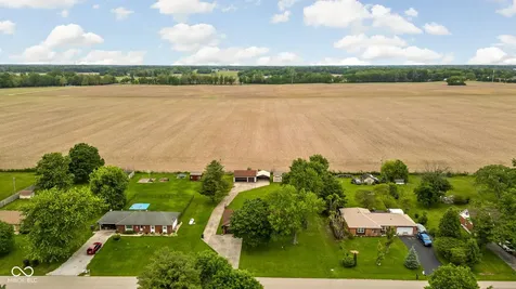 4762 W 1120 N New Palestine IN 46163
