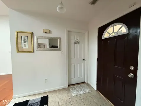 6122 Cheri Court Indianapolis IN 46237