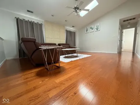 6122 Cheri Court Indianapolis IN 46237