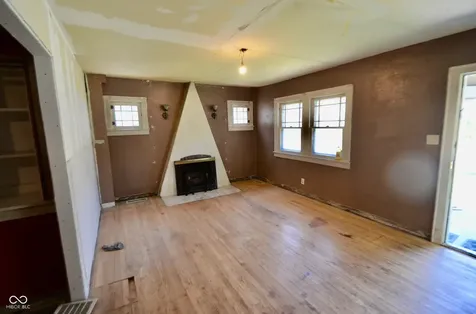 4949 Crittenden Avenue Indianapolis IN 46205