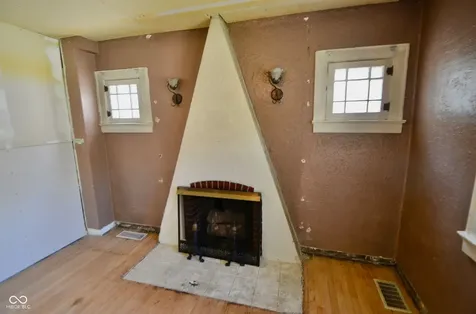 4949 Crittenden Avenue Indianapolis IN 46205