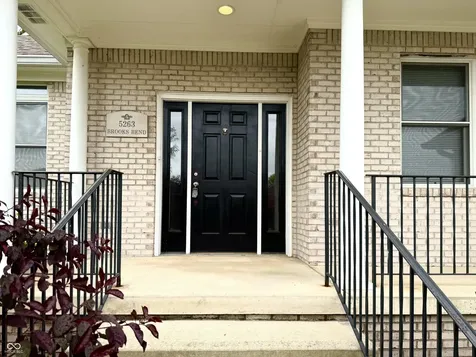 5263 Brooks Bend Greenwood IN 46143
