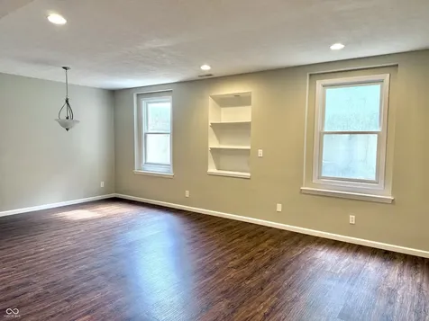 5263 Brooks Bend Greenwood IN 46143