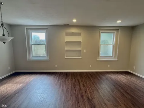 5263 Brooks Bend Greenwood IN 46143