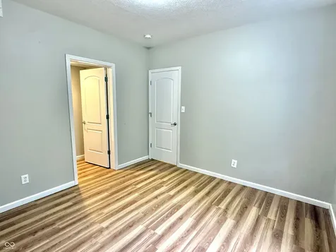 5263 Brooks Bend Greenwood IN 46143