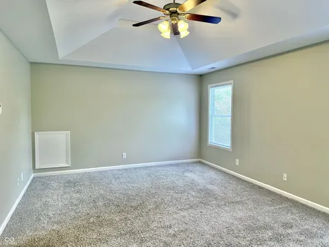 5263 Brooks Bend Greenwood IN 46143