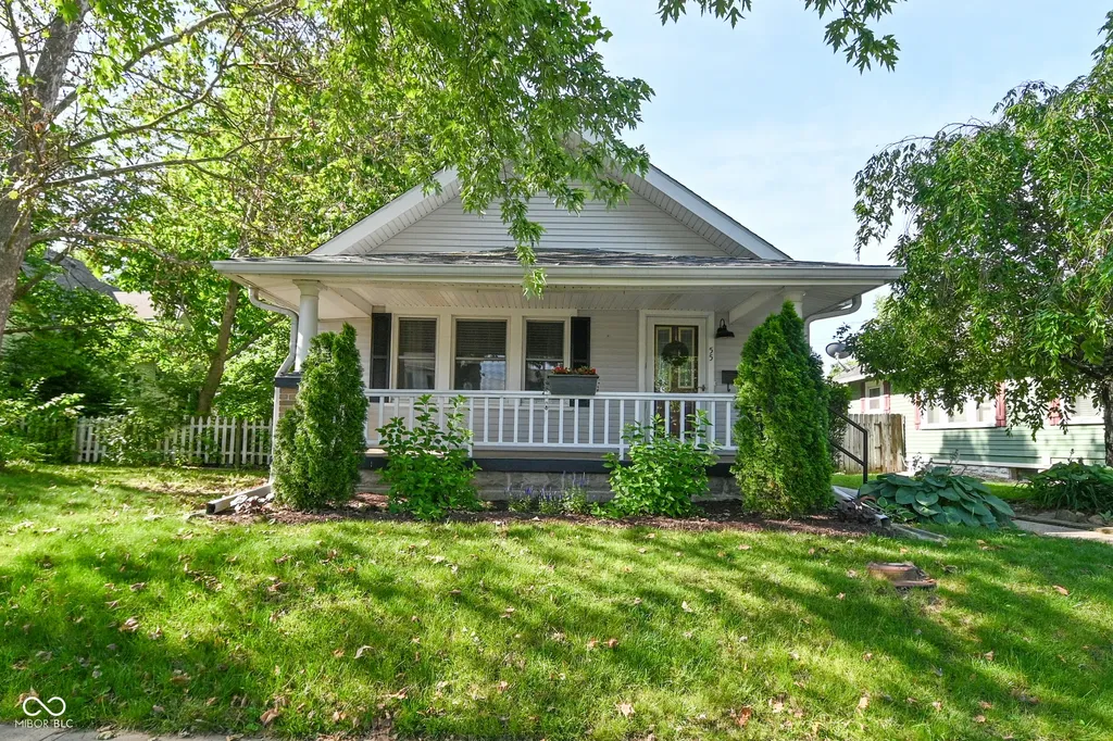 55 W Harrison Street Mooresville IN 46158