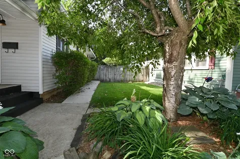 55 W Harrison Street Mooresville IN 46158