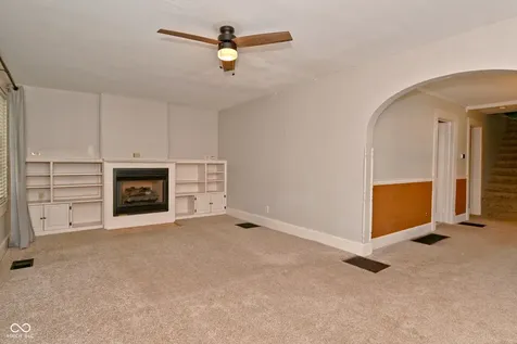 55 W Harrison Street Mooresville IN 46158
