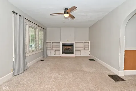 55 W Harrison Street Mooresville IN 46158