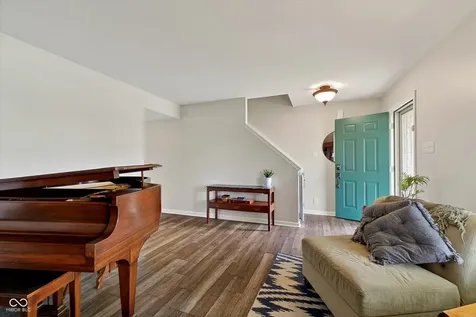 5760 Independence Avenue Indianapolis IN 46234