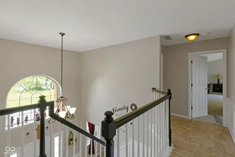 525 Viburnum Run Westfield IN 46074