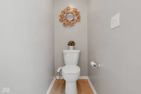 525 Viburnum Run Westfield IN 46074