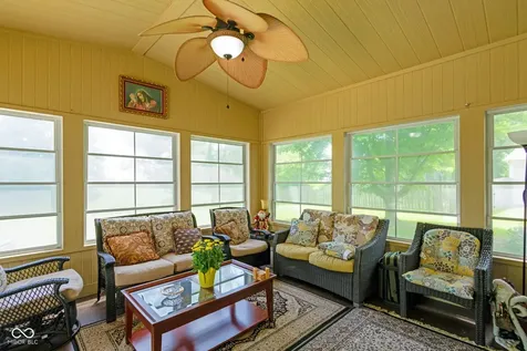 525 Viburnum Run Westfield IN 46074